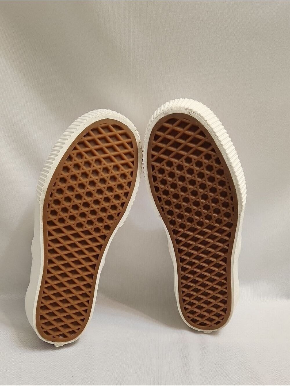 Vans × Karina Rozunko Heart Slip-on Platform Sneakers (W Size 5.5) - Picture 10 of 14